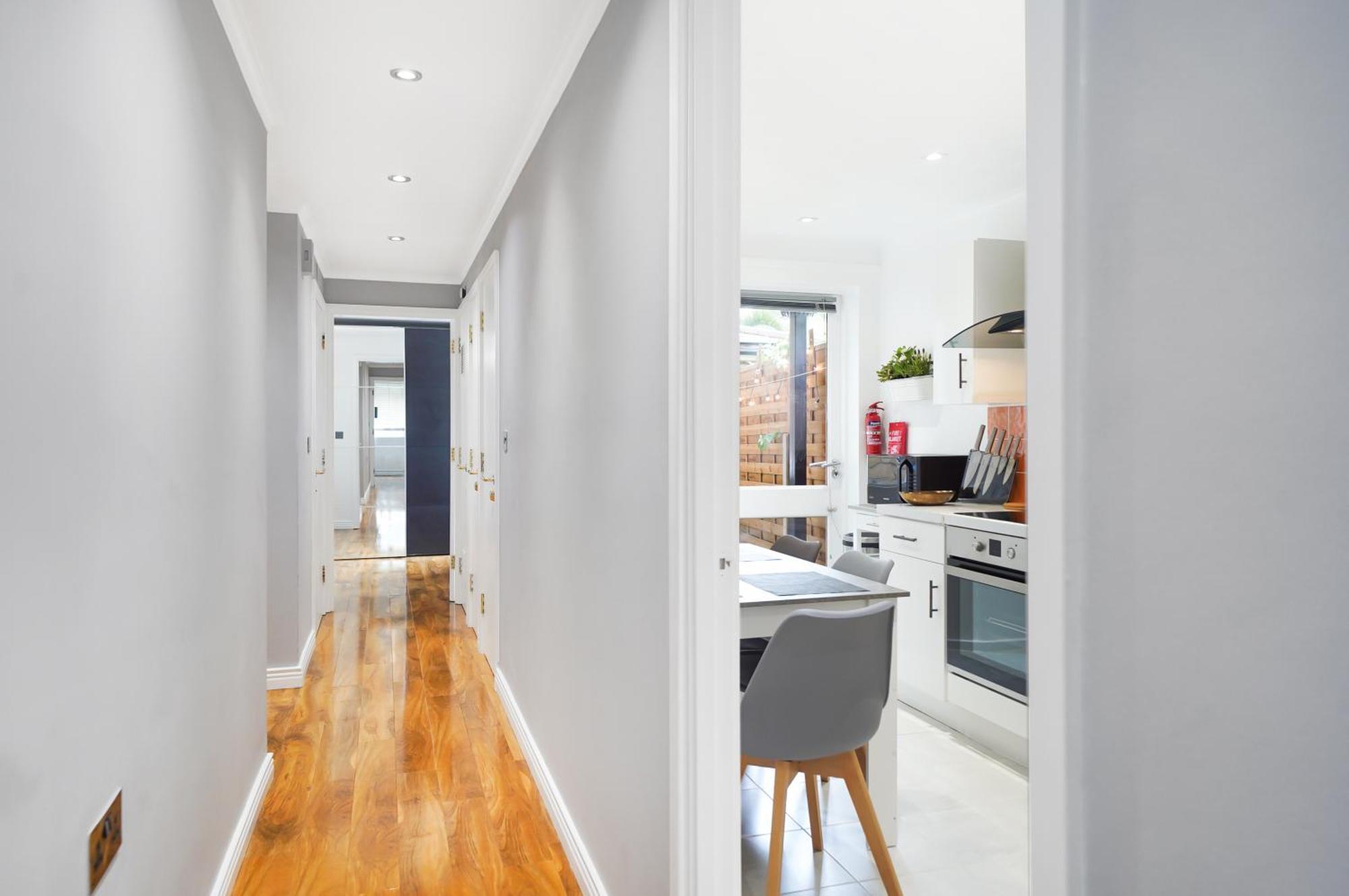 A Beautiful Stylish 2 Bedroom Apartment -City Of Londres Exterior foto